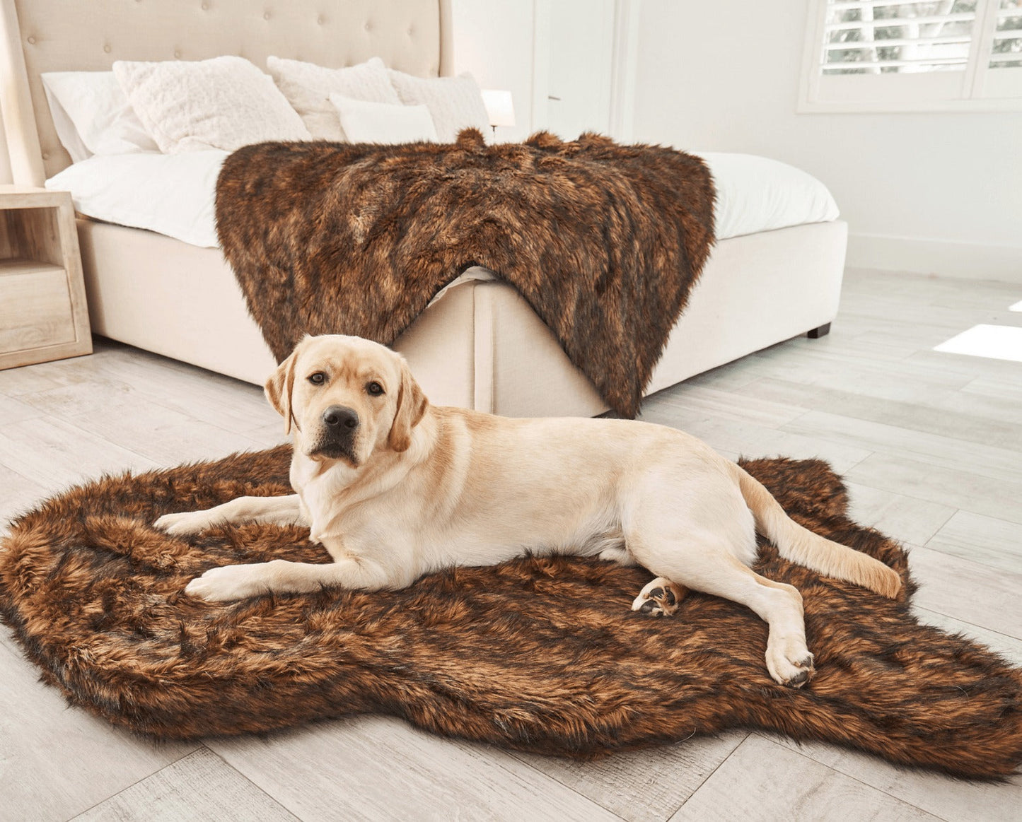 PupRugTM Faux Fur Orthopedic Dog Bed - Curve Brown