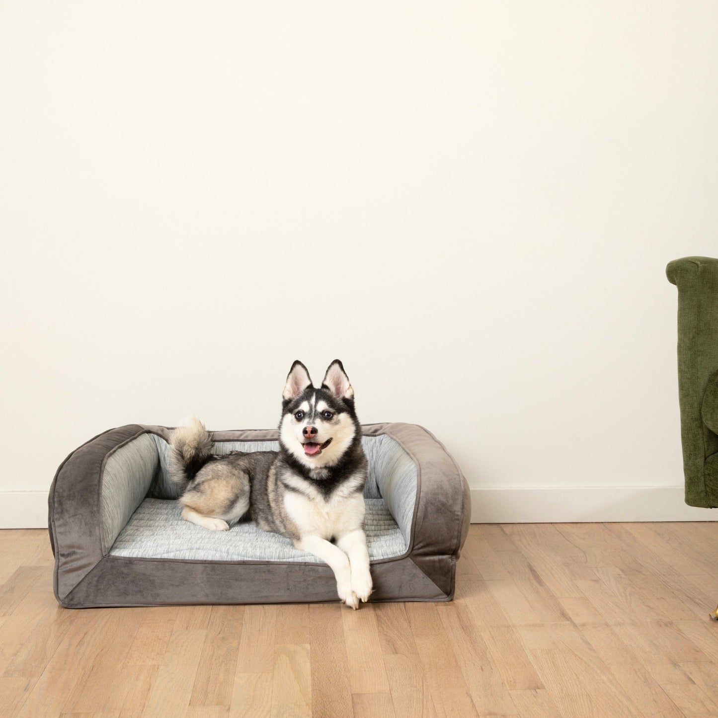 PupChillTM Cooling Dog Bed - Cooling-Gel Comfort for Deep Summer Rest