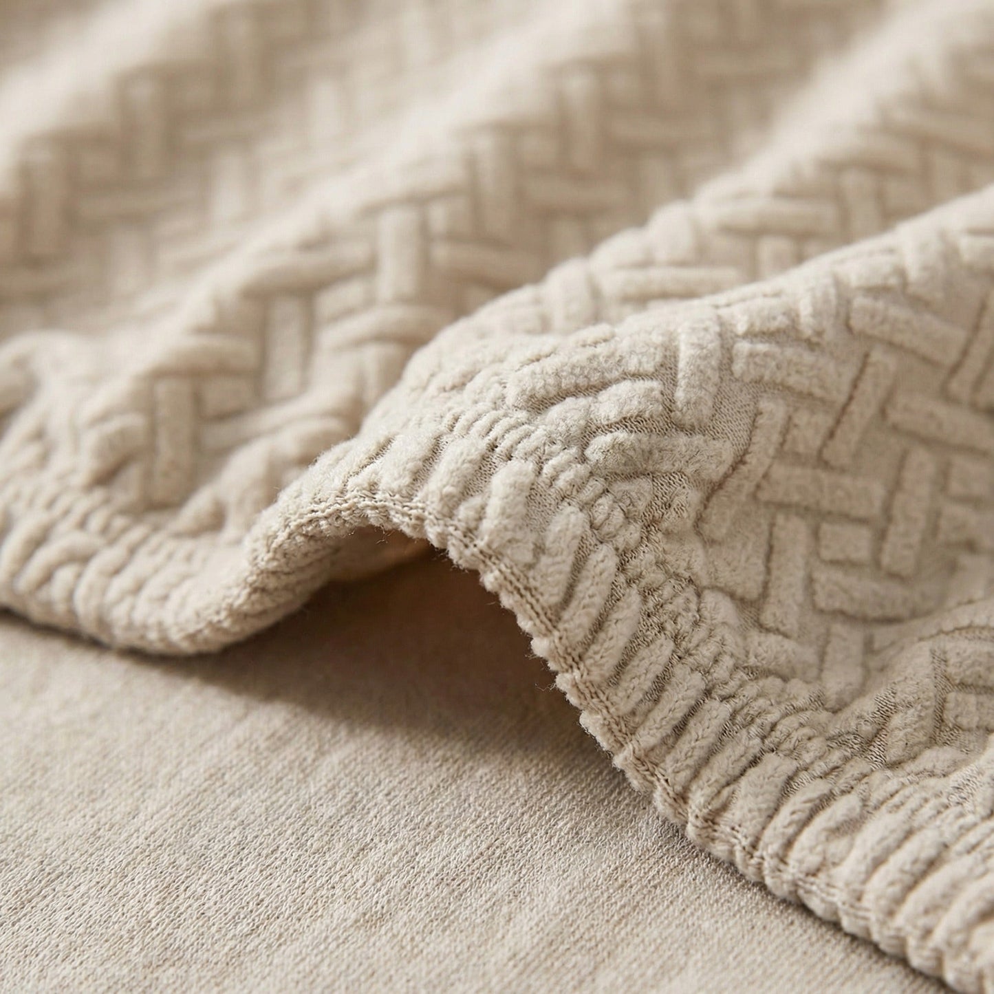 Beige Stretch Sofa Cover – Pet-Proof Furniture Protector 1–4 Seater